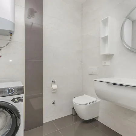 Adriatic With Pool Apartment Vodice