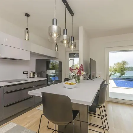 Adriatic With Pool * Vodice