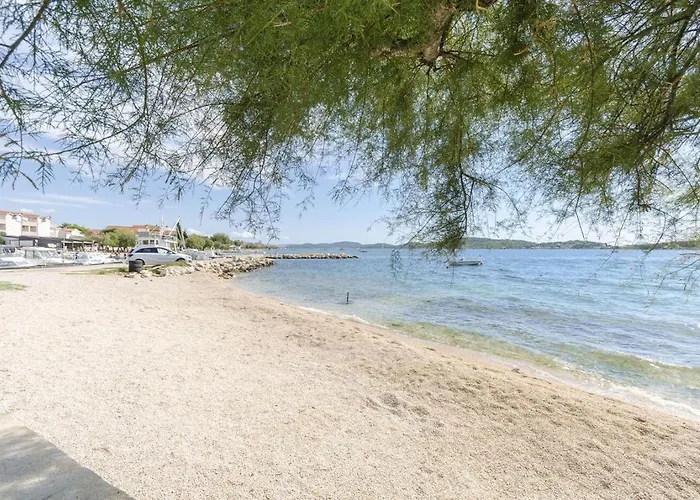 Adriatic With Pool Apartment