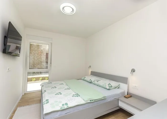 Adriatic With Pool * Vodice